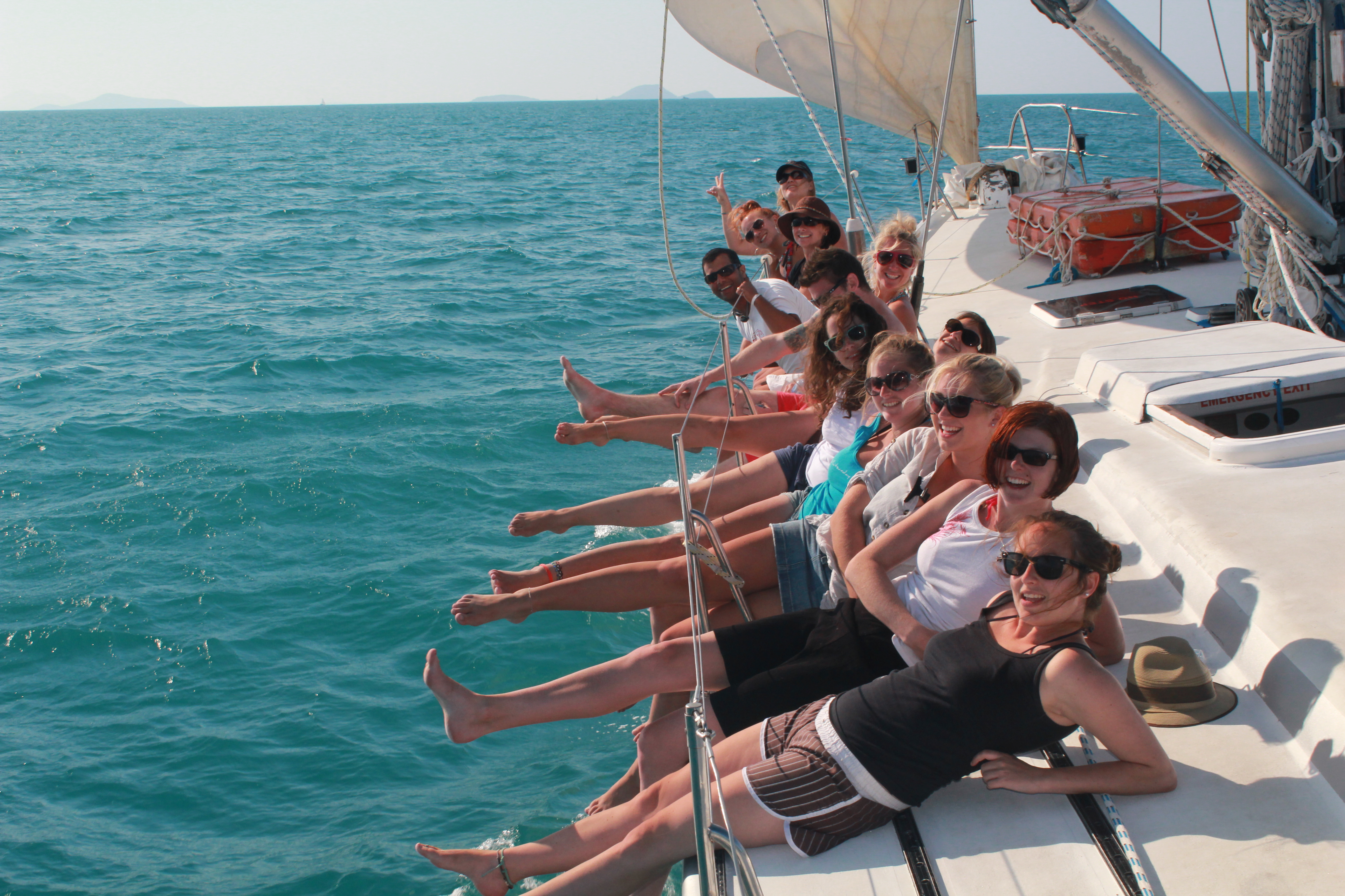 British Defender - Guests on side.JPG