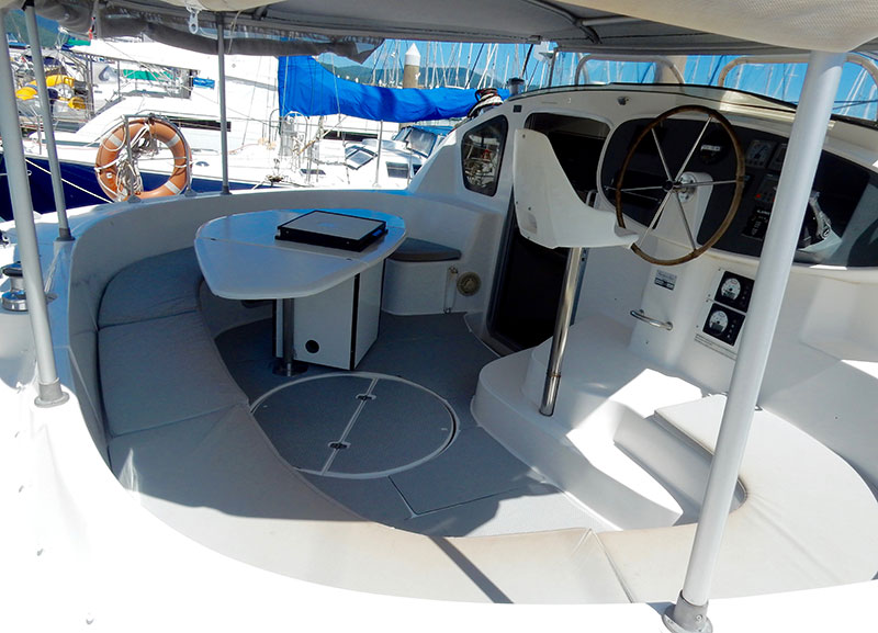 Cockpit_8MB_0.jpg