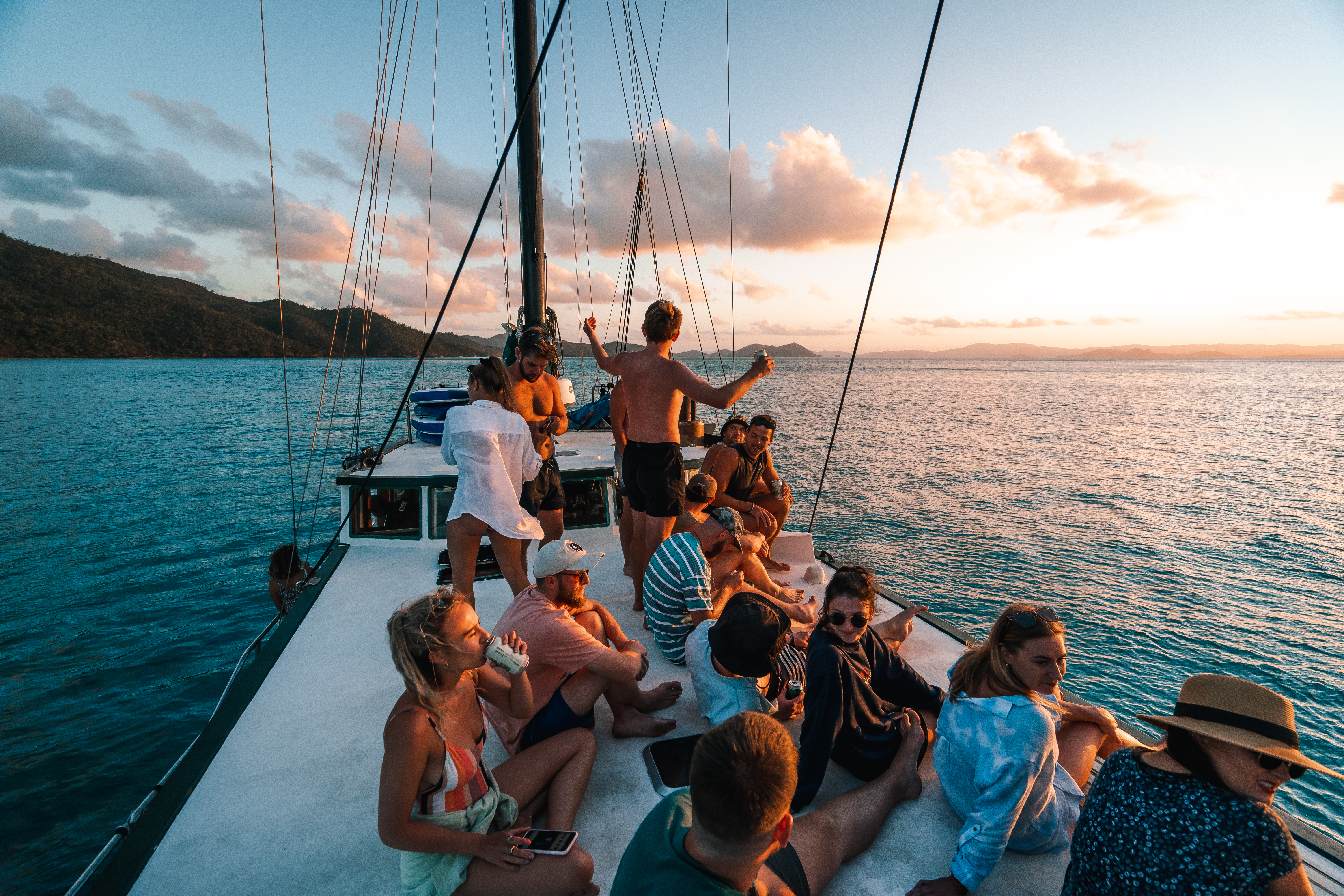 New Horizon x Suitcasestories - Sailing Whitsundays-20.jpg