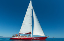 Siska - Sailing Close Up - Explore Whitsundays.jpg