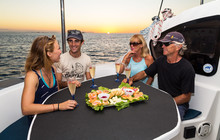 WG people eating1.jpg