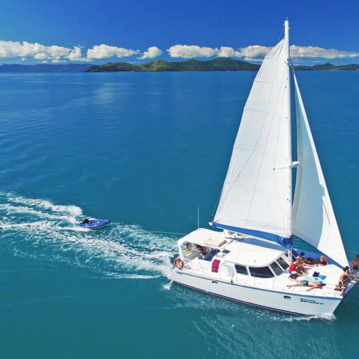 whitsunday-adventurer-sailing-the-whitsundays.jpg